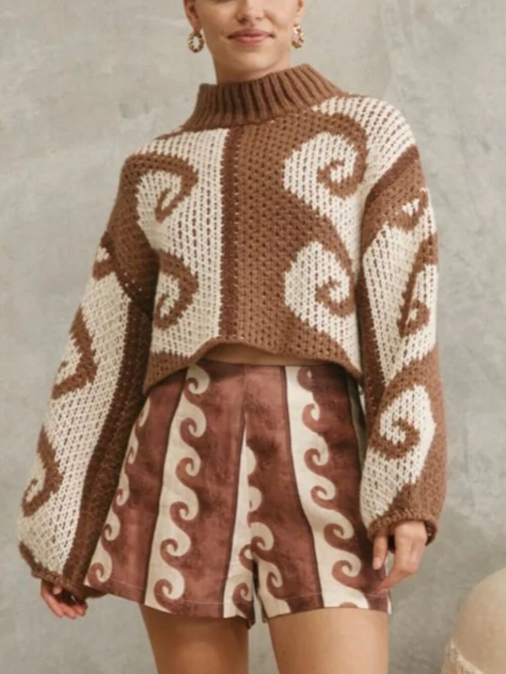 VRG GRL Arizona Wave Intarsia Cropped Knit Sweater - Brown / Cream - Size XS